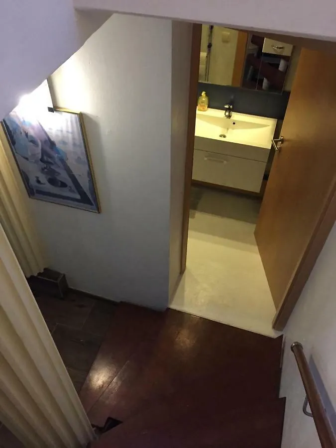 Homestay Wohlfuehloase - Zimmer, Appartment - Im Herzen Starnbergs Germany